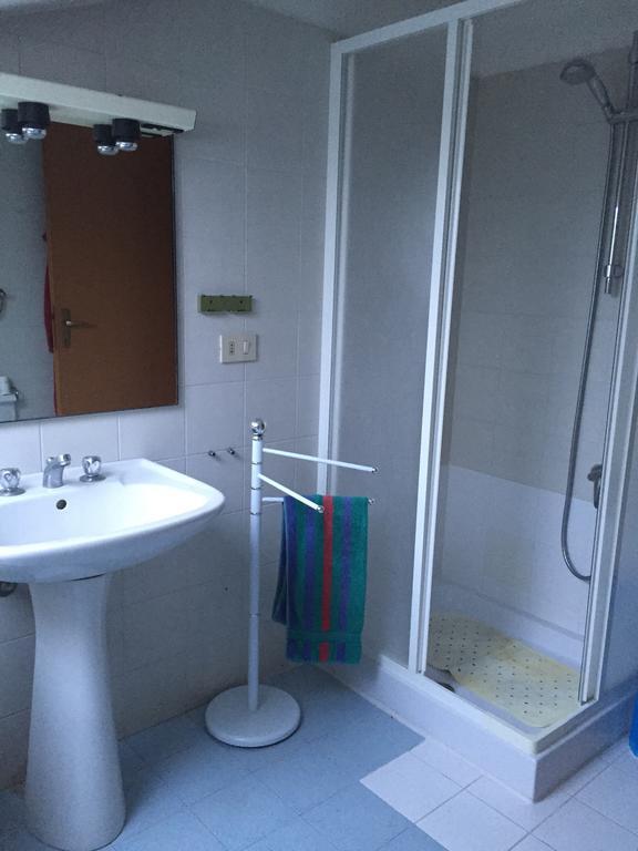 Mansarda Mare Apartment Altidona Bilik gambar